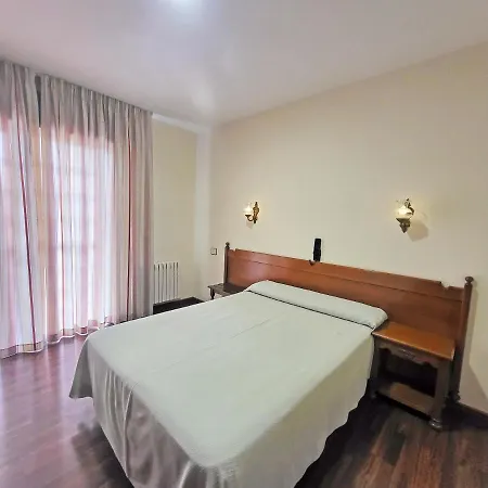 Galaico Hotel 2*